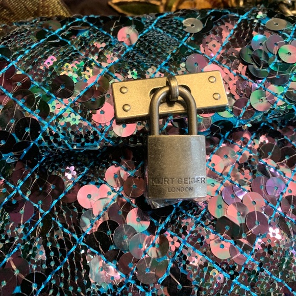 Kurt Geiger London sequins flap crosb/Shoulder - Picture 11 of 16